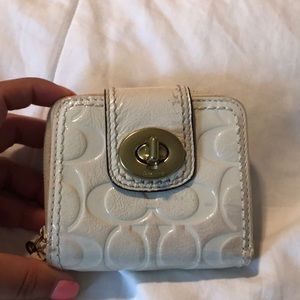 White coach wallet